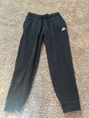 Nike Sportswear Club Fleece Men's/Women's Joggers